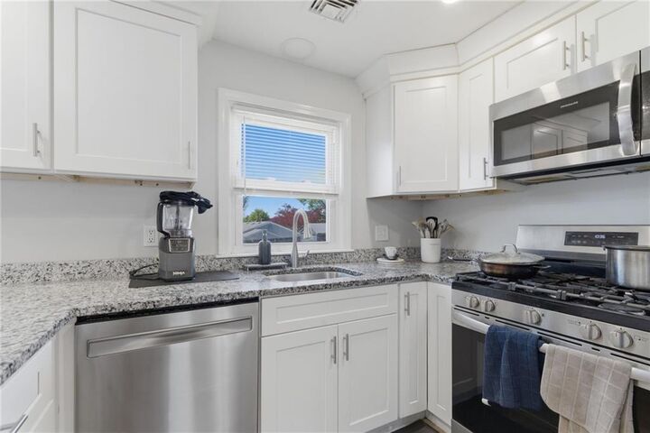 Property Photo:  49 Sampson Avenue  RI 02911 