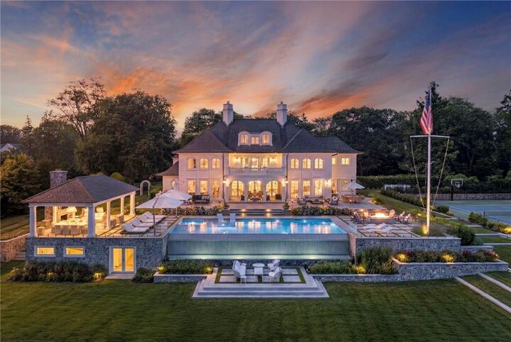 Property Photo: 85 Nayatt Road RI 02806