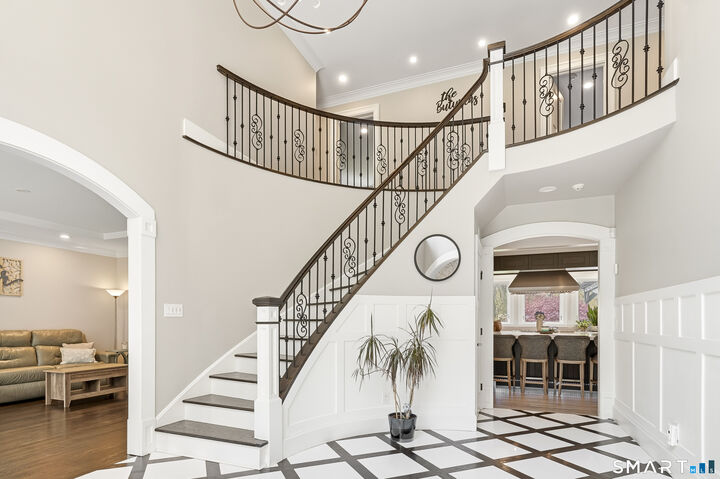 Property Photo:  63 Coventry Lane  CT 06611 