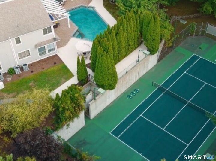 Property Photo: 28 Strawberry Lane CT 06484