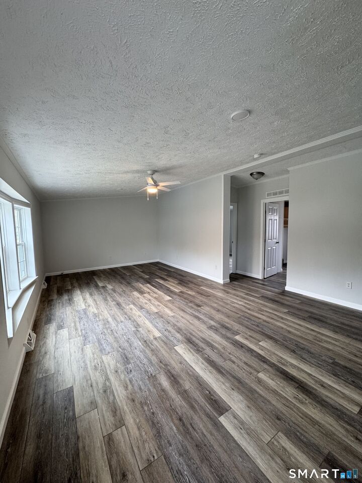 Property Photo:  14 Skylark Road  CT 06415 