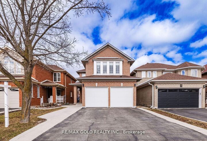 Property Photo: 17 Dovesong Drive ON L6R 1V9