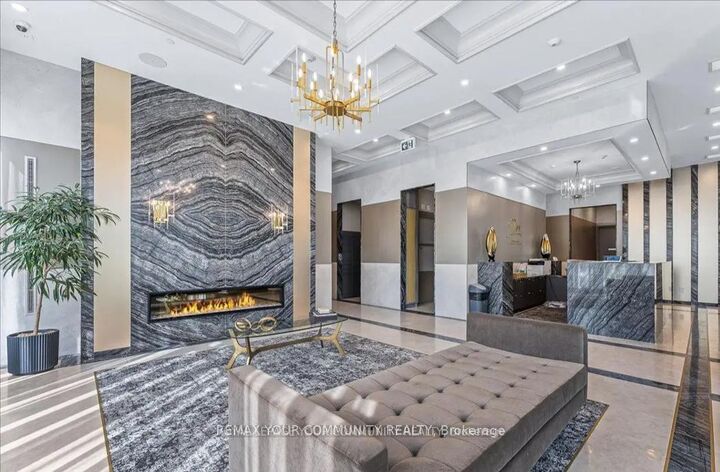 Property Photo: 20 Gatineau Drive 404 ON L4J 0L3