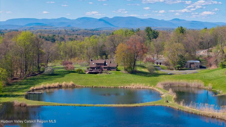 Property Photo:  81 Union Center  NY 12487 