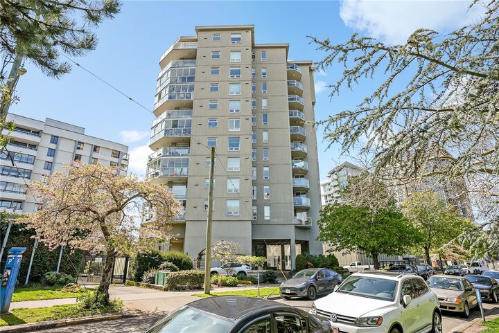 1015 Pandora Ave #501 — photo 1