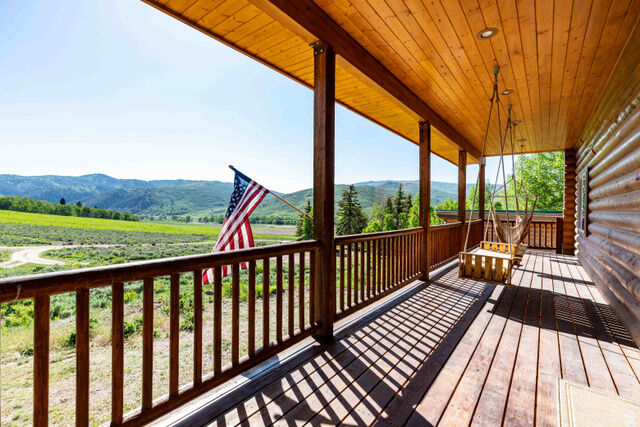 Property Photo:  651 Spotted Fawn Ln 3  UT 84055 