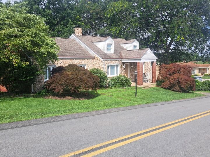 Property Photo:  147 Taylor Run Rd  PA 15063 