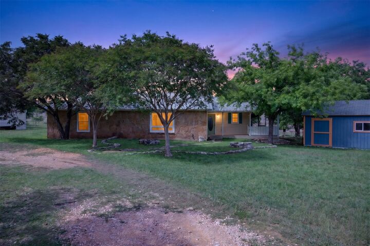 Property Photo:  2171 Briggs Road  TX 76549 