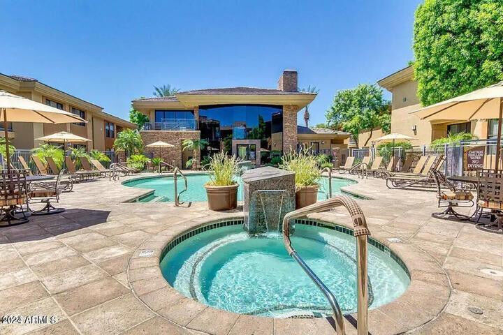 Property Photo:  6900 E Princess Drive 2111  AZ 85054 