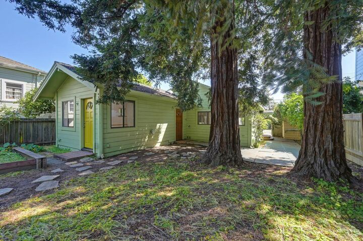 Property Photo:  430 W J Street  CA 94510 