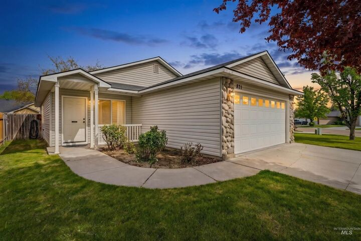 Property Photo: 321 Pietra Way ID 83605