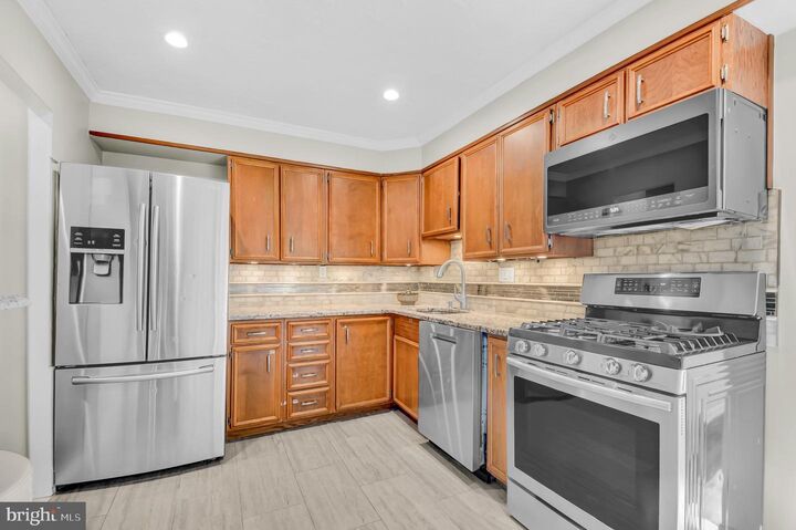 Property Photo:  6617 13th Place NW  DC 20012 
