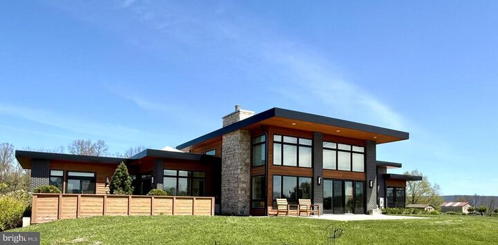 Property Photo: 472 Falls Road PA 16822