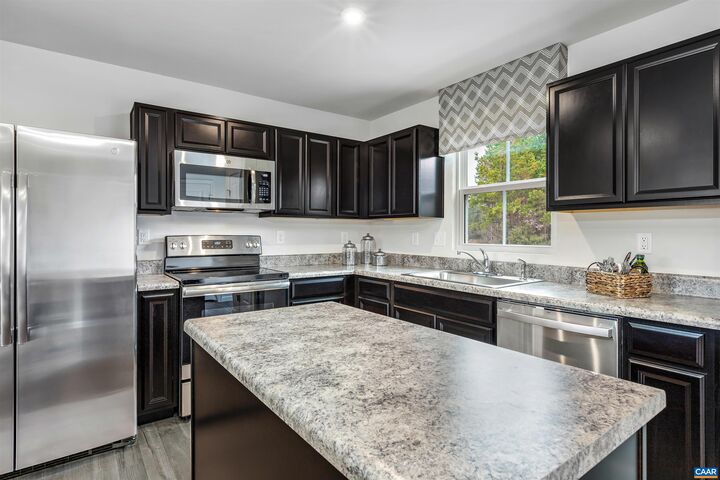 Property Photo:  264 Arches Ln  VA 22923 