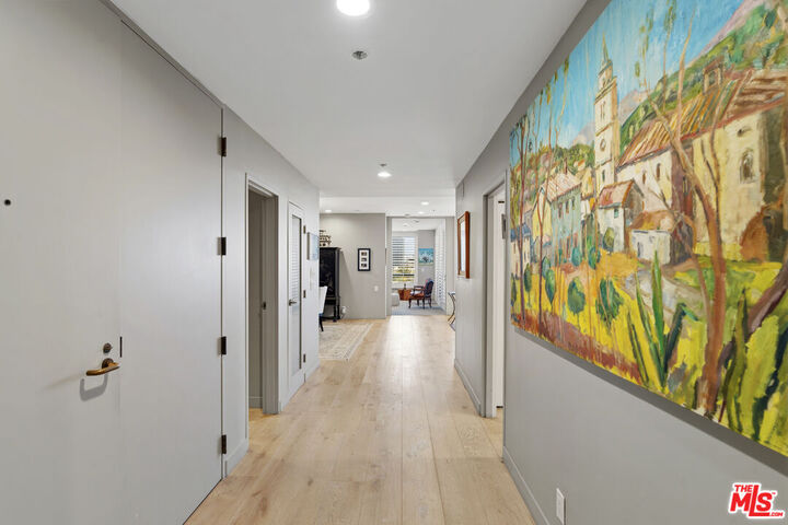Property Photo:  10430 Wilshire Blvd  CA 90024 