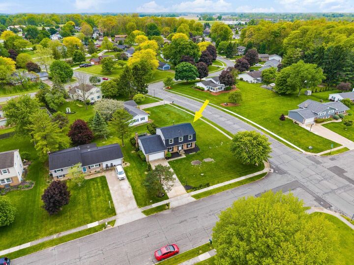 Property Photo:  985 Amboise Drive  OH 43302 