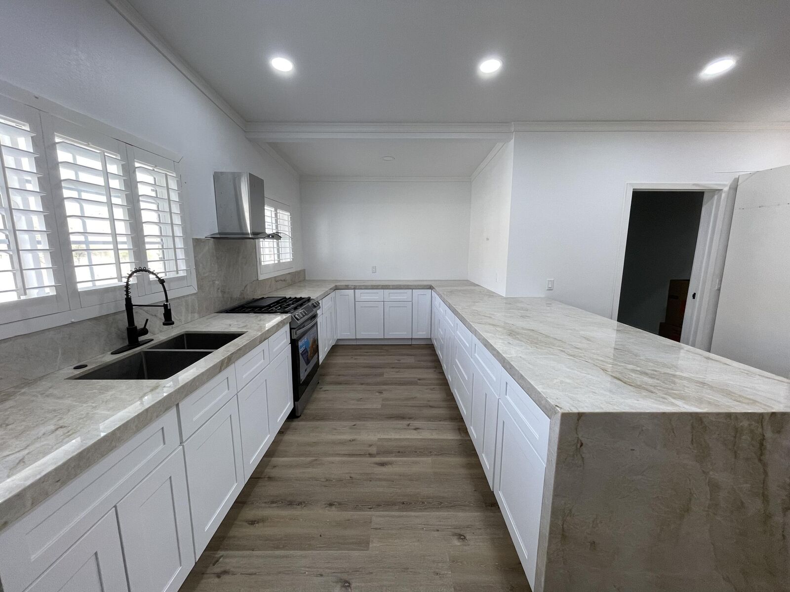 Property Photo:  73300 Paradise Avenue  CA 92240 