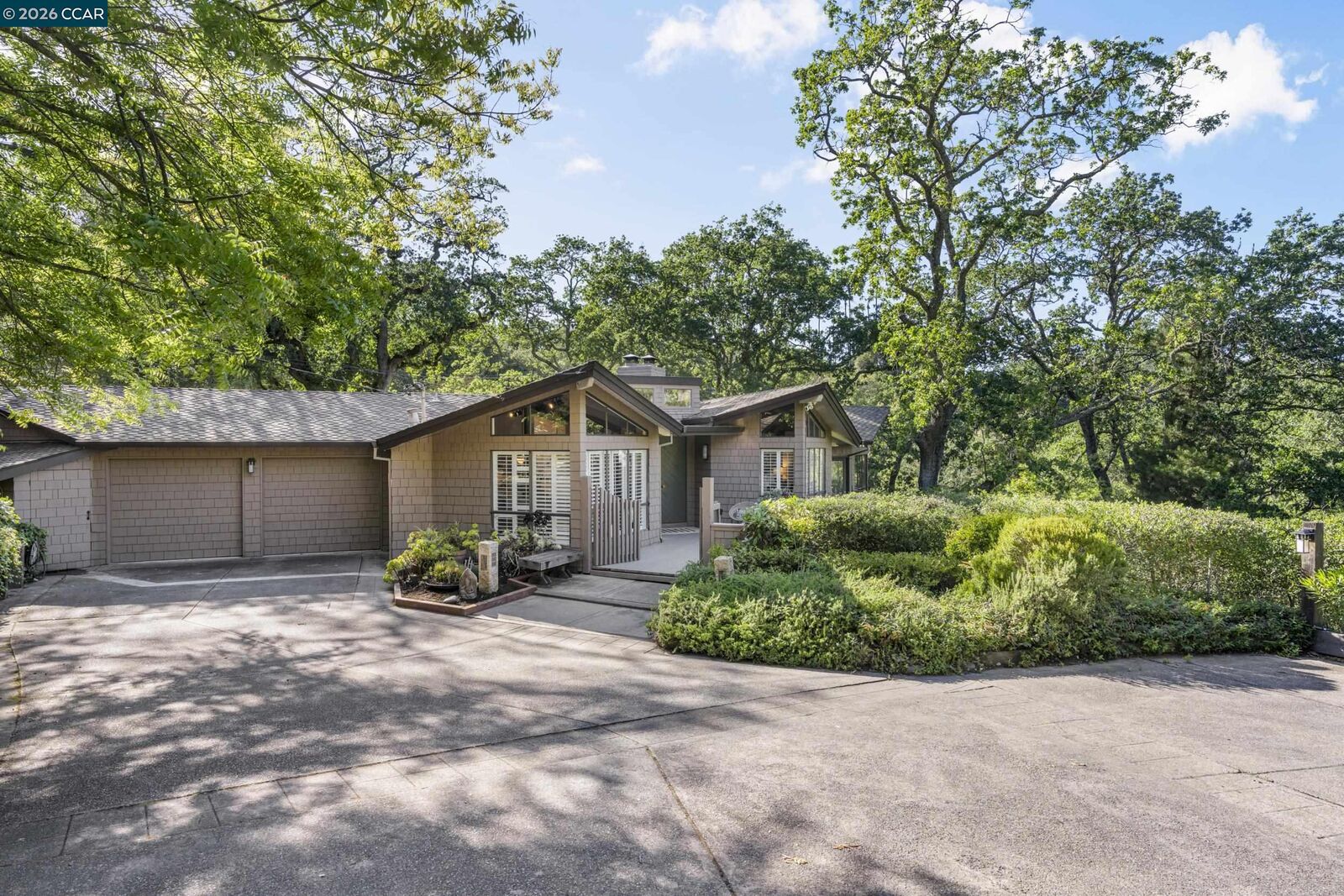 Property Photo:  130 Montair Dr  CA 94526 