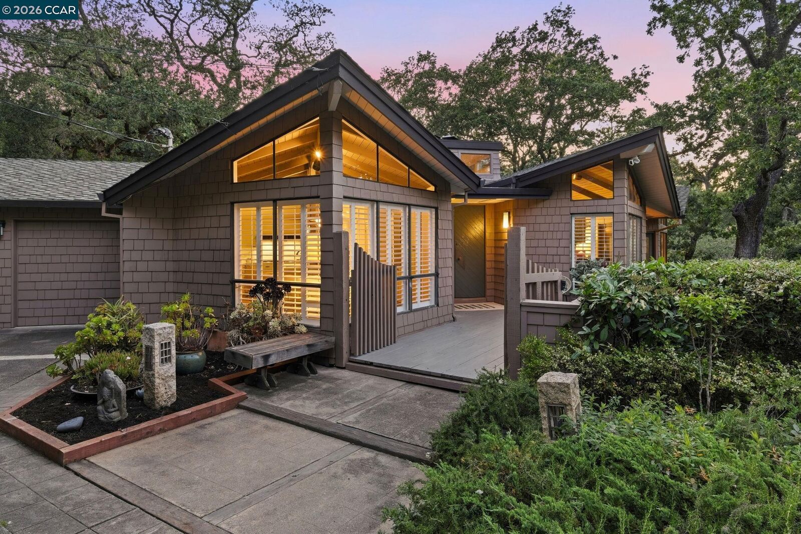Property Photo: 130 Montair Dr CA 94526