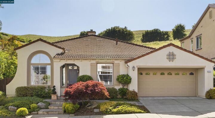 Property Photo:  822 Pradera Way  CA 94583 