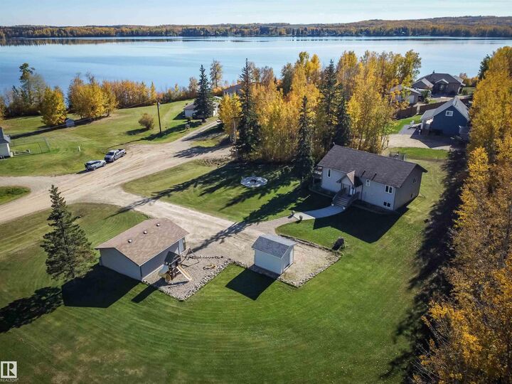 Property Photo:  53414 Rge Road 62 424  AB T0E 1H0 