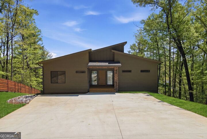 Property Photo:  11 Falcon Drive  GA 30512 