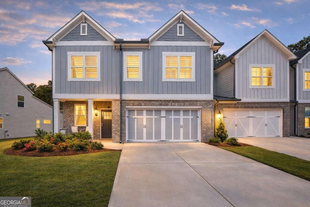 Property Photo: 388 Lakeside Court GA 30114
