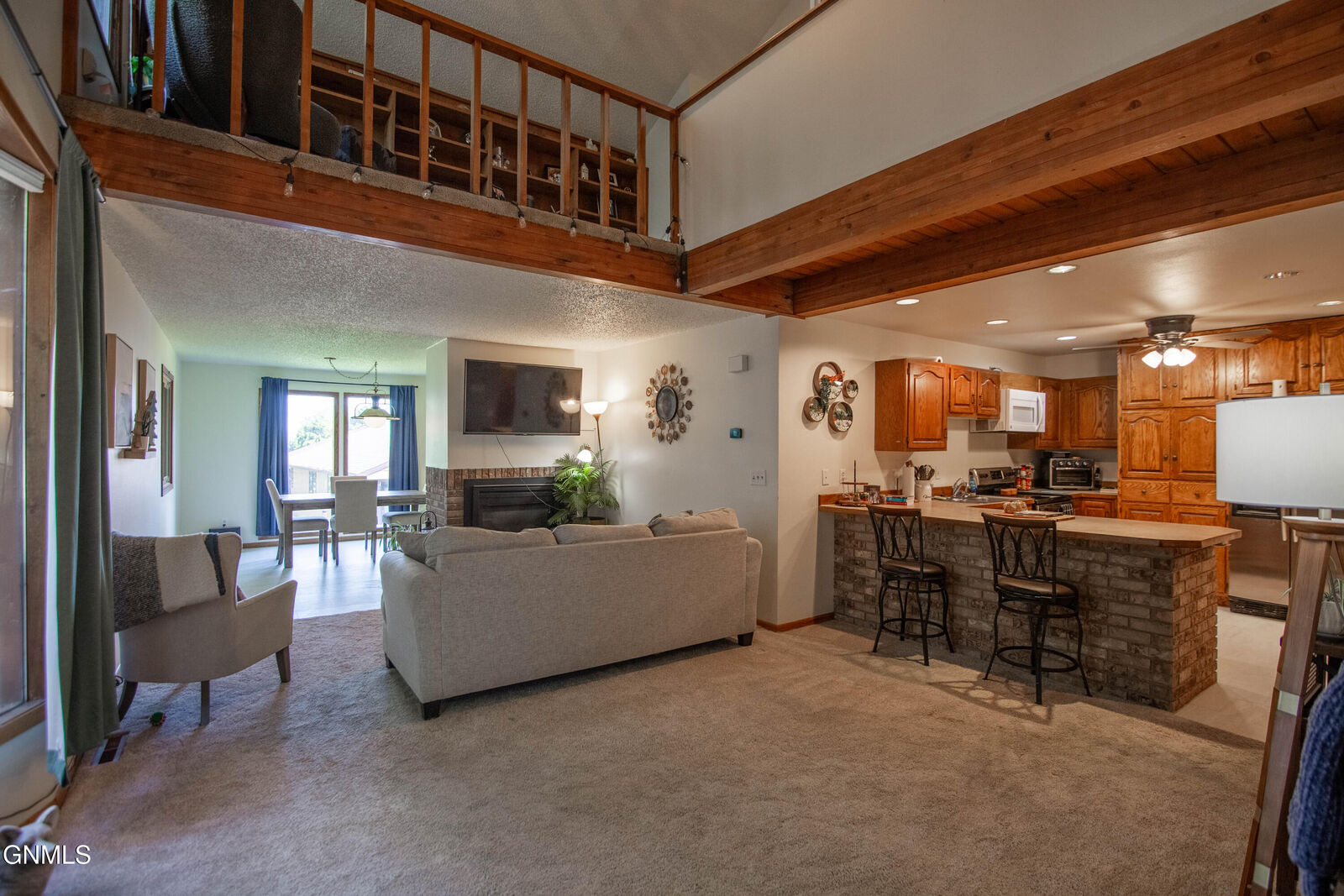 Property Photo:  414 E Brandon Drive  ND 58503 