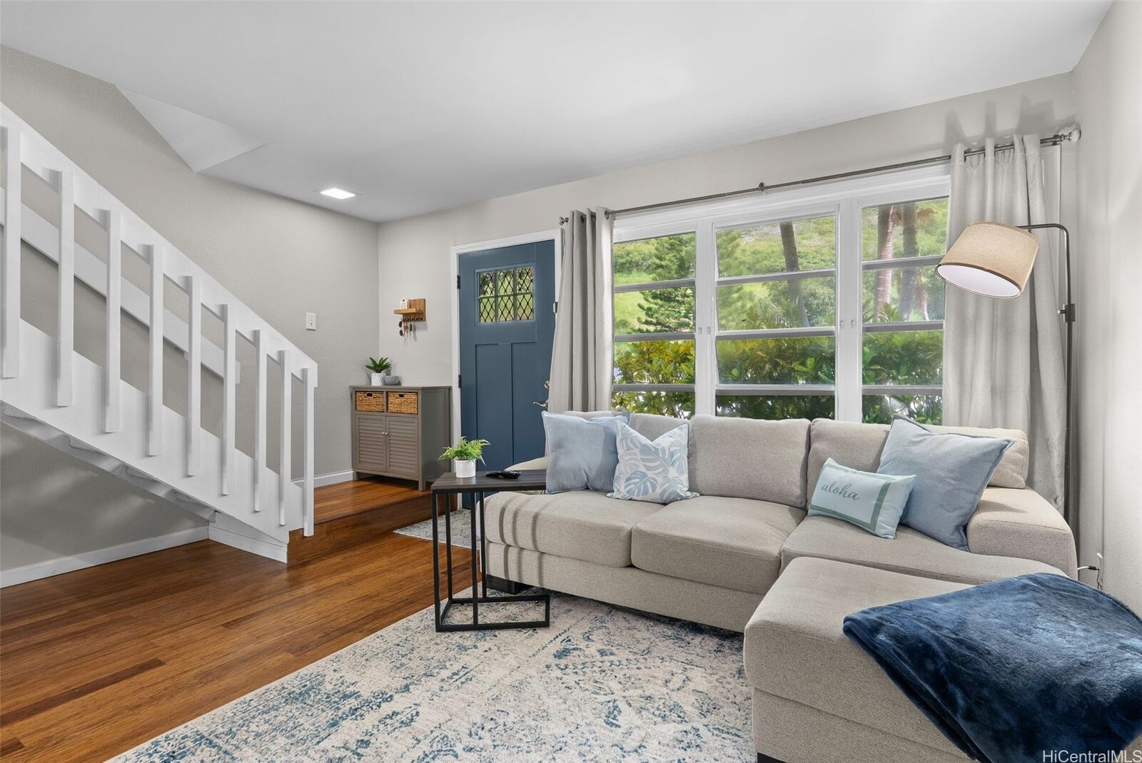 Property Photo:  1101 Kumukumu Street B  HI 96825 