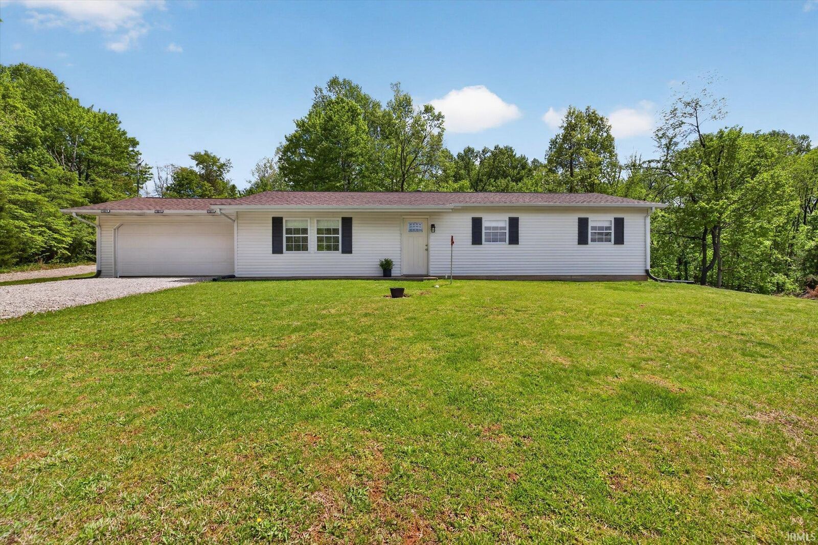 Property Photo:  1012 W Acres Drive  IN 47460 