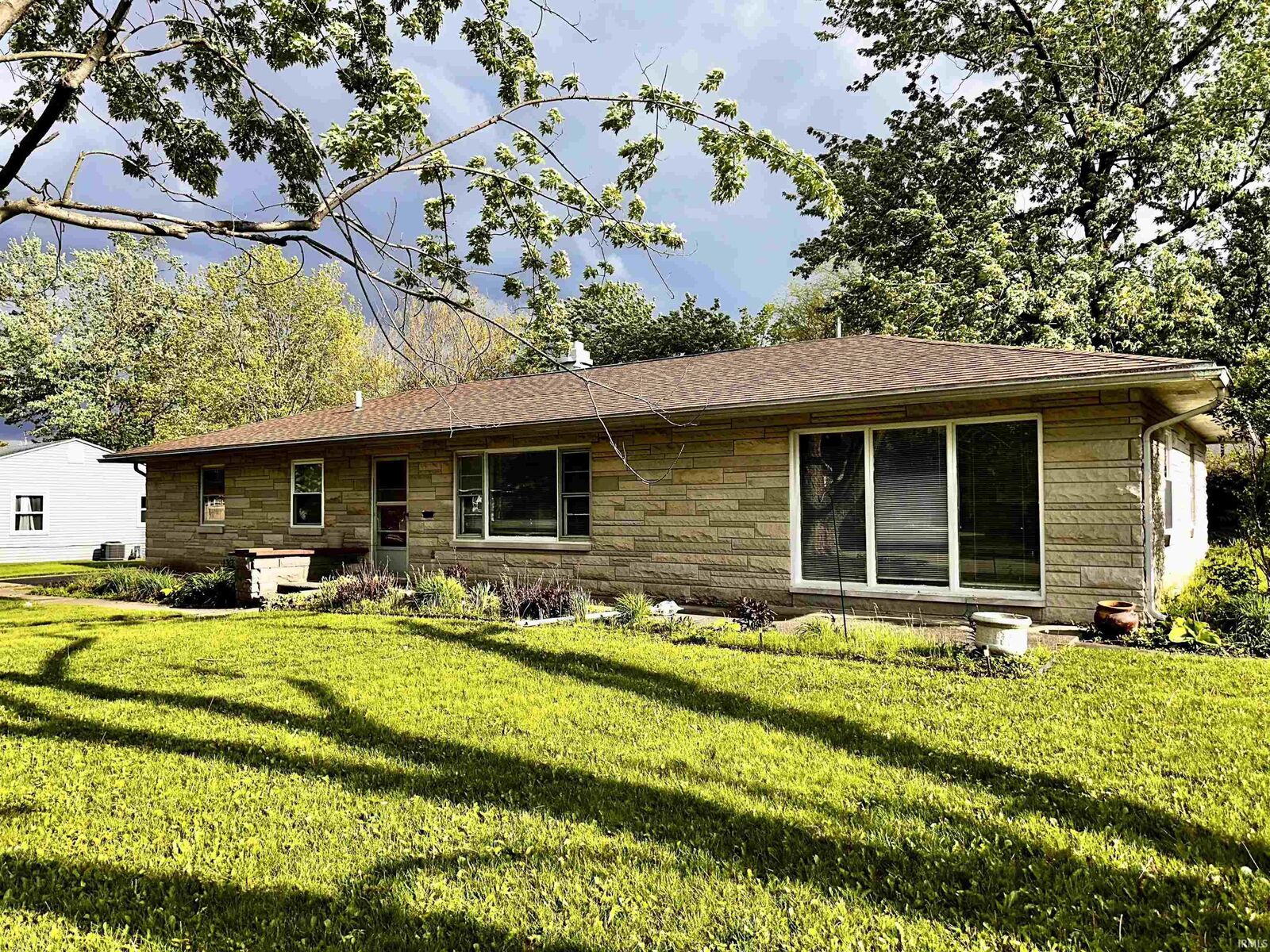 Property Photo:  311 W Twelfth Street  IN 47371 