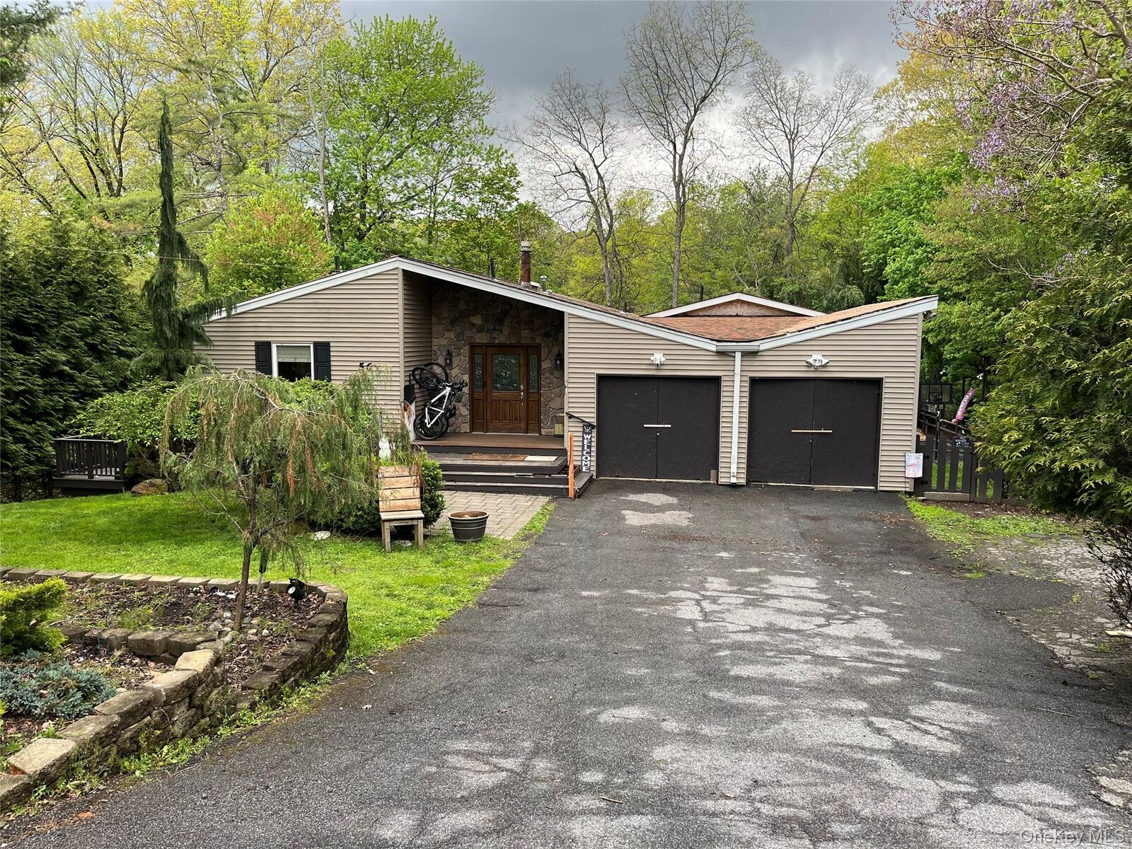 Property Photo:  56 Summit Avenue  NY 10983 