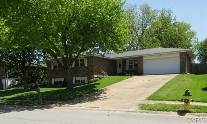 Property Photo:  1604 Tamarack Drive  MO 63301 