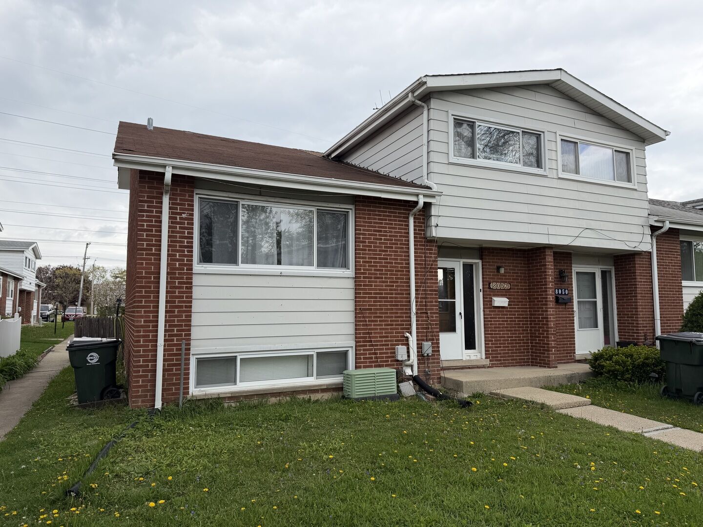 Property Photo: 8052 W Lyons Street IL 60714