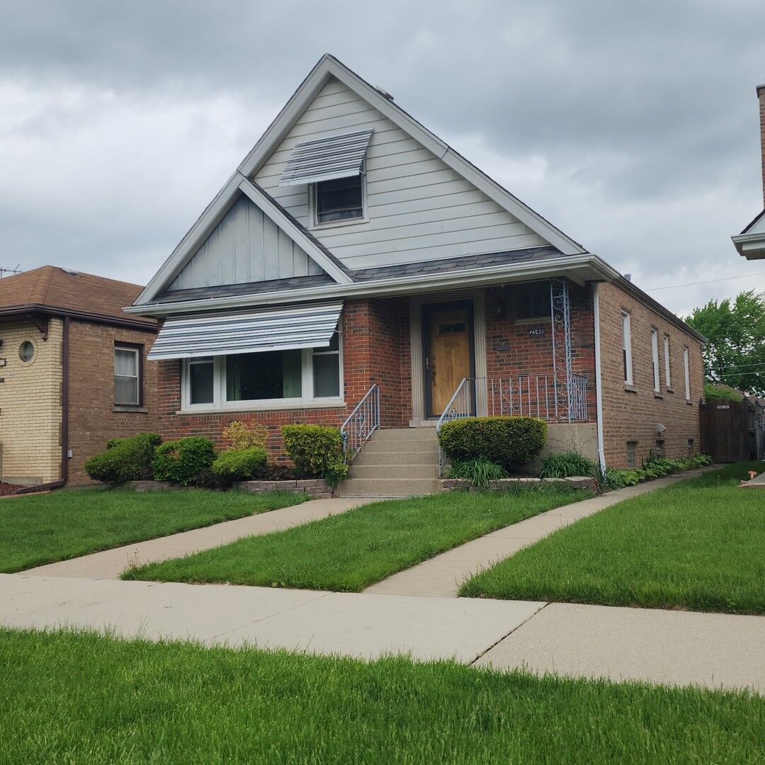 Property Photo:  2548 W 118 Street  IL 60655 