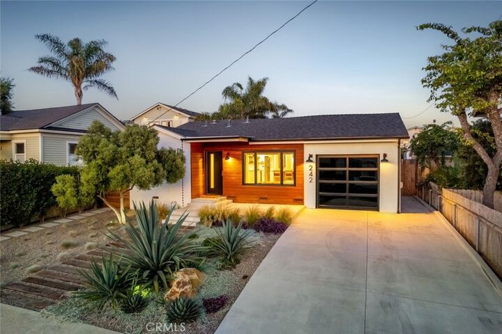 Property Photo:  242 N 6th Street  CA 93433 