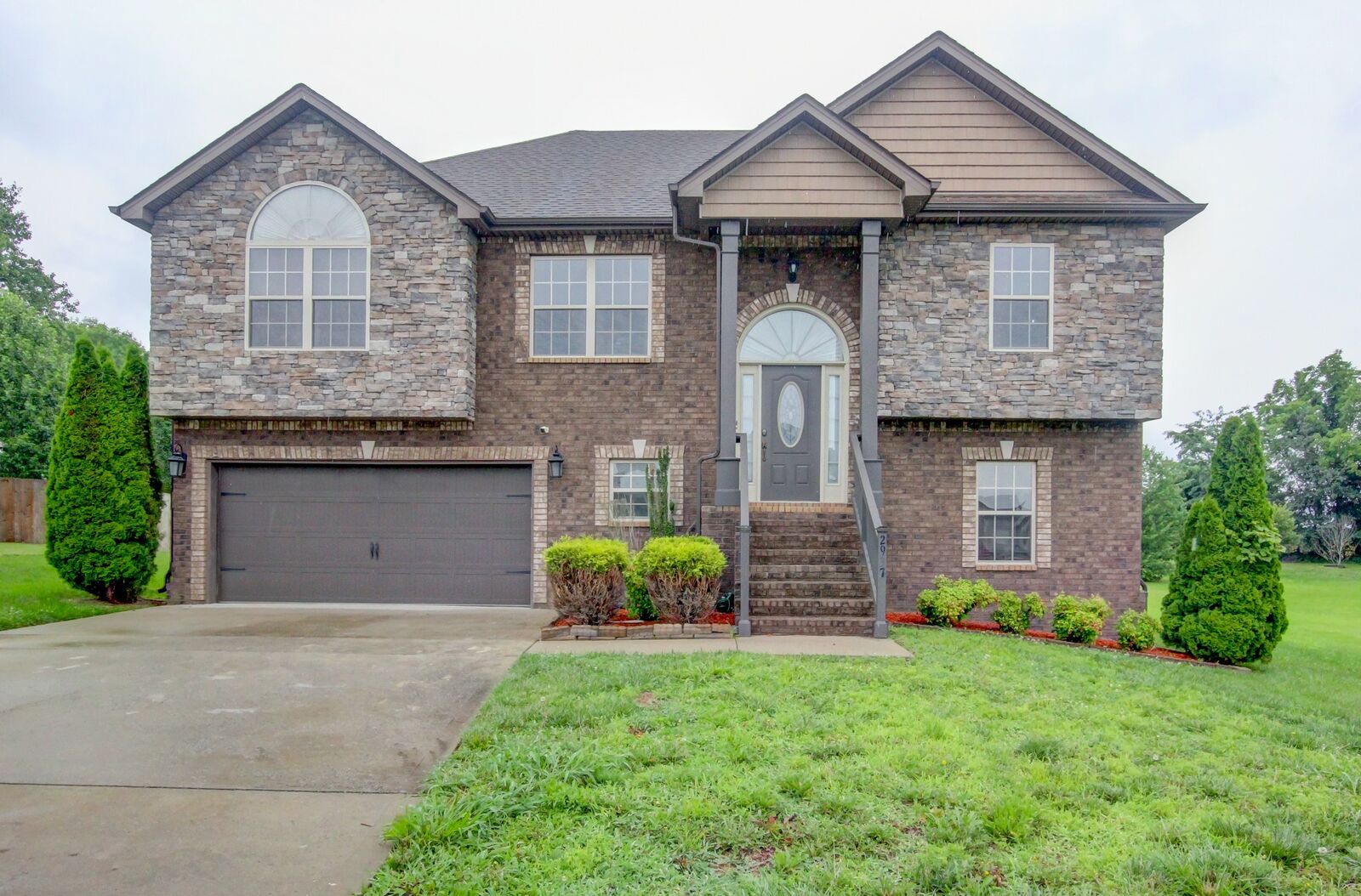 Property Photo:  2937 McManus Cir  TN 37042 