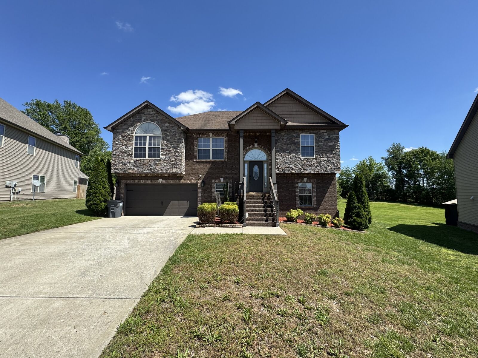Property Photo:  2937 McManus Cir  TN 37042 