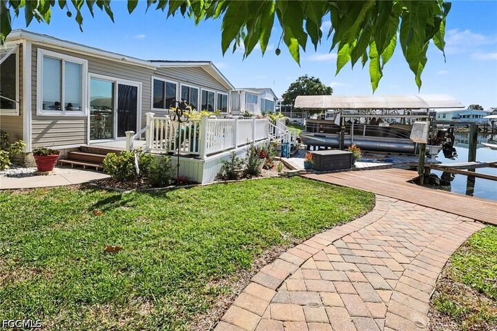 Property Photo:  11111 Bayside Lane  FL 33931 