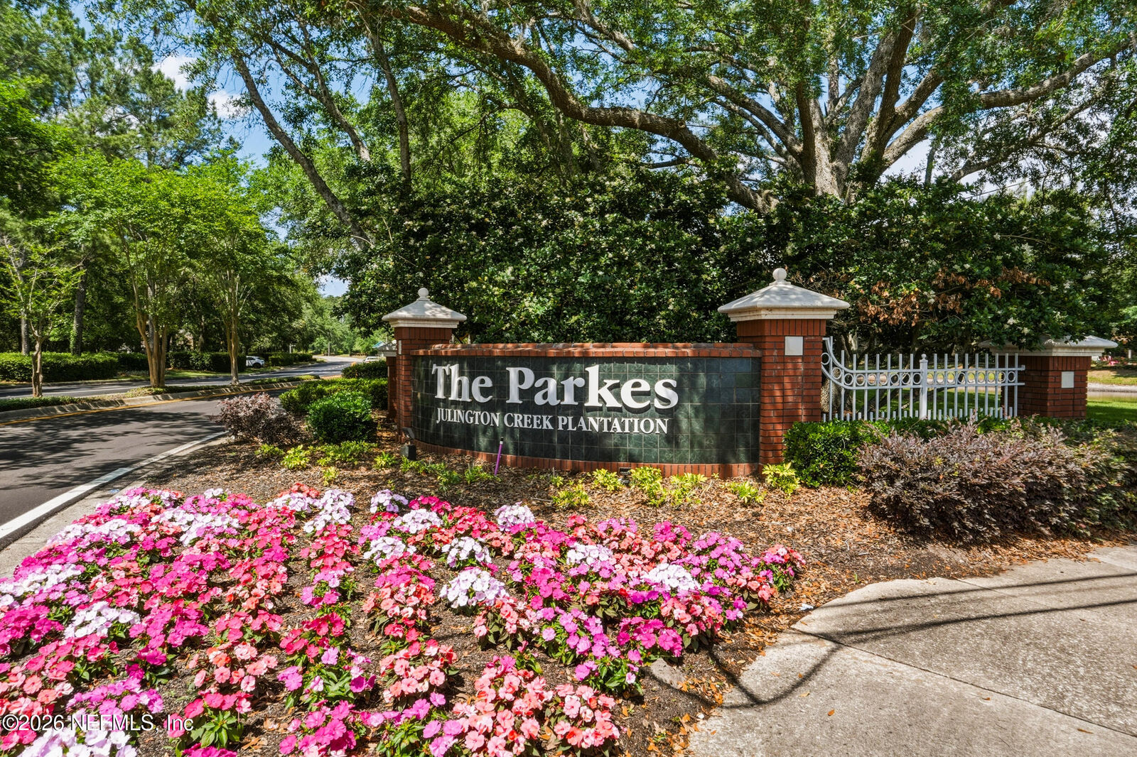 Property Photo:  309 Ashwood Court  FL 32259 