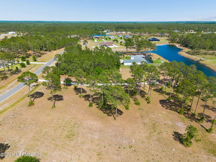 Property Photo:  10130 Hunters Chase Court  FL 32219 