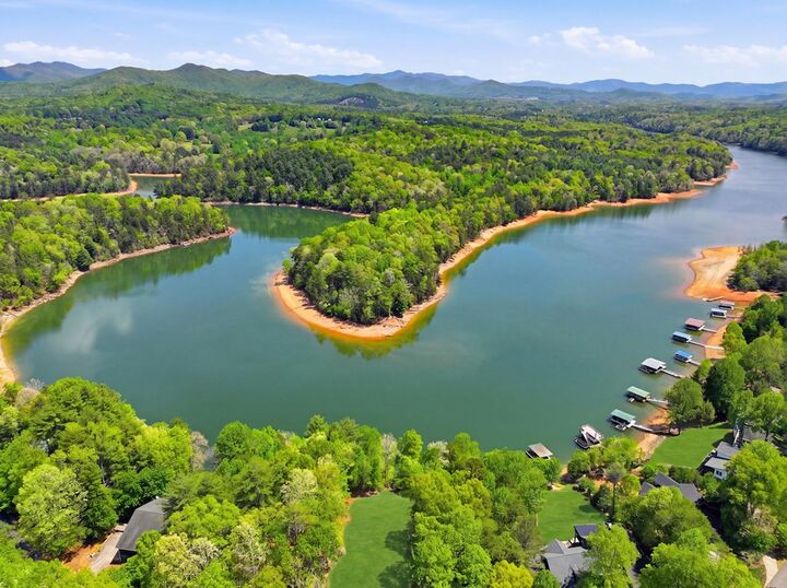 Property Photo:  11 Falcon Drive  GA 30512 