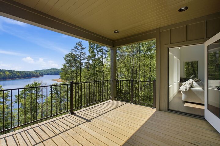 Property Photo: 11 Falcon Drive GA 30512