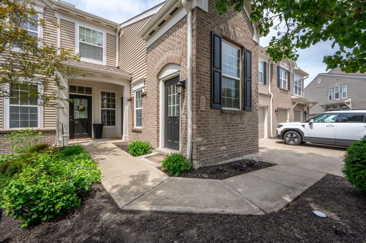 Property Photo:  323 Skyview Court  KY 41016 