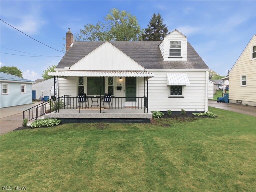 Property Photo:  518 Spring Street  OH 44471 