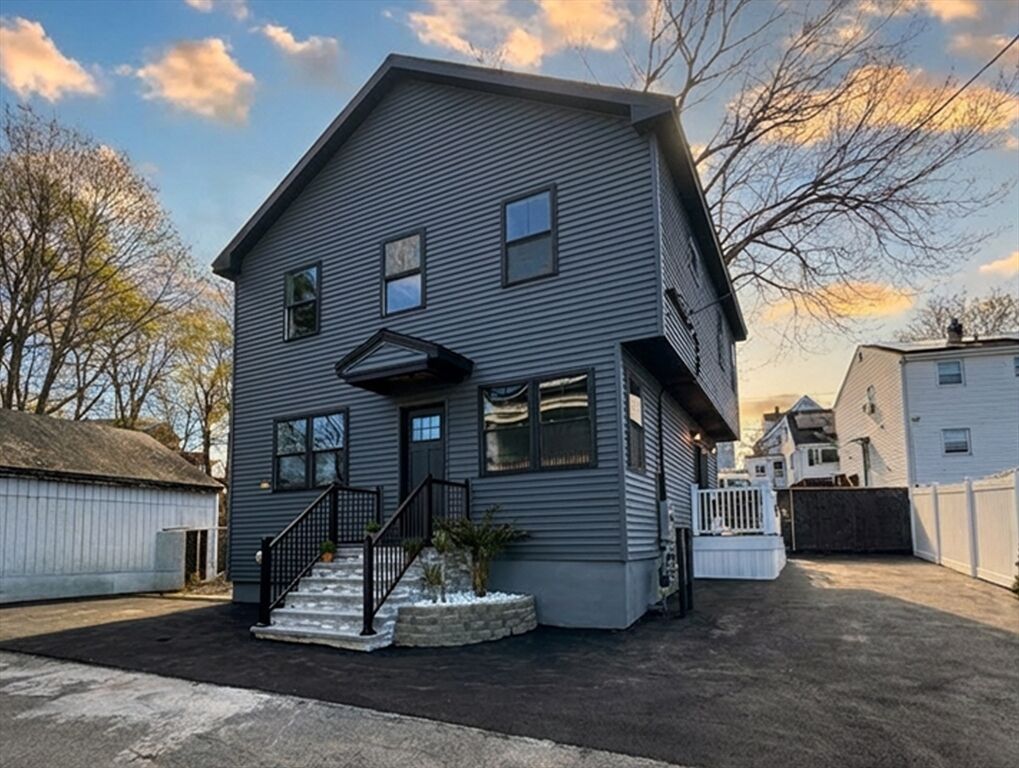 Property Photo:  11 Willis Ct  MA 01905 