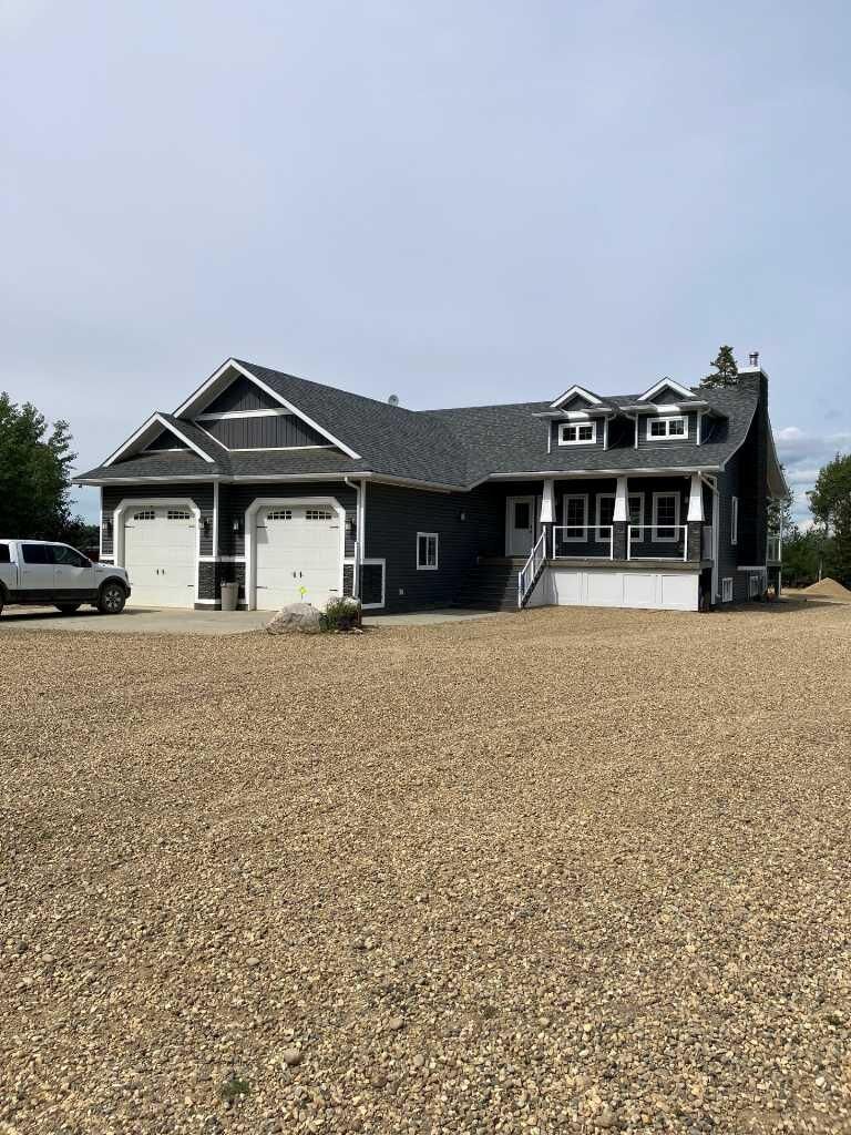 Property Photo: 835042 Range Road 233 AB T8S 1S4