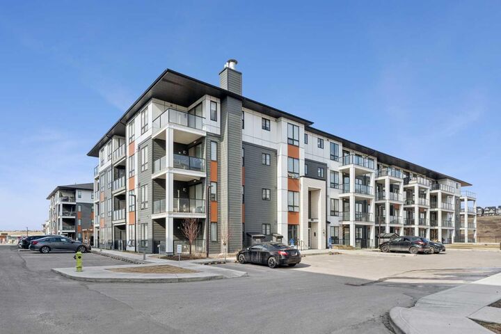 Property Photo:  15 Sage Meadows Landing NW 5011  AB T3P 1E5 