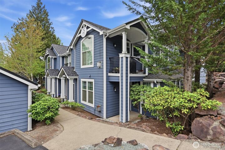 Property Photo:  16125  Juanita-Woodinville Way NE 2511  WA 98011 