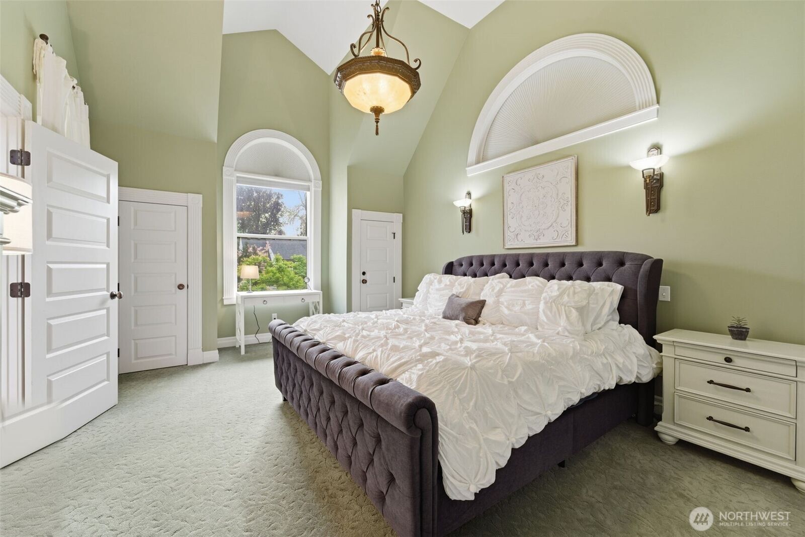 Property Photo:  620  Howard Street  WA 99362 